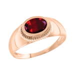 Women's ring with a granat 