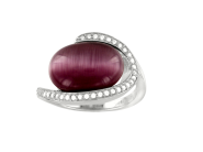 Women's ring with zirconia and cat's eye 