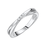 Women's ring with zirconia 