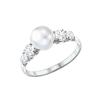 Ladies Ring with pearl and zirconia 
