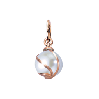 Pendant with a pearl 