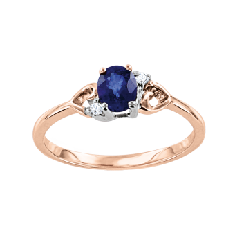 Women's ring with sapphire and diamonds 