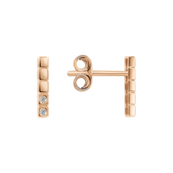 Stud earrings with zirconia 