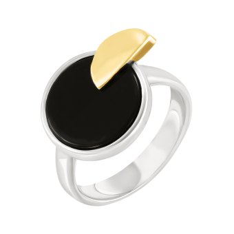 Women's ring with onyx and gilding 