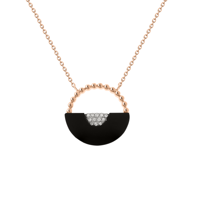 Gold chain with pendant and diamonds 