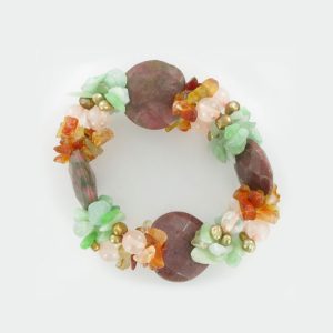Armband aus Edelsteinen